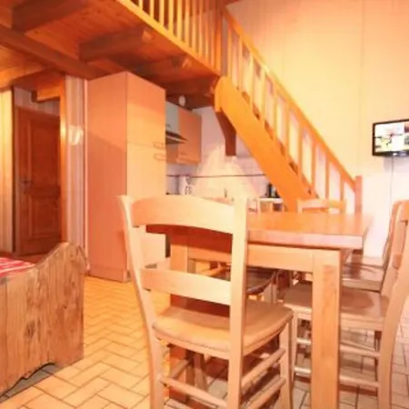 3 Pieces Avec Balcon Et Animaux Admis A - Fr-1-676-99 Châtel